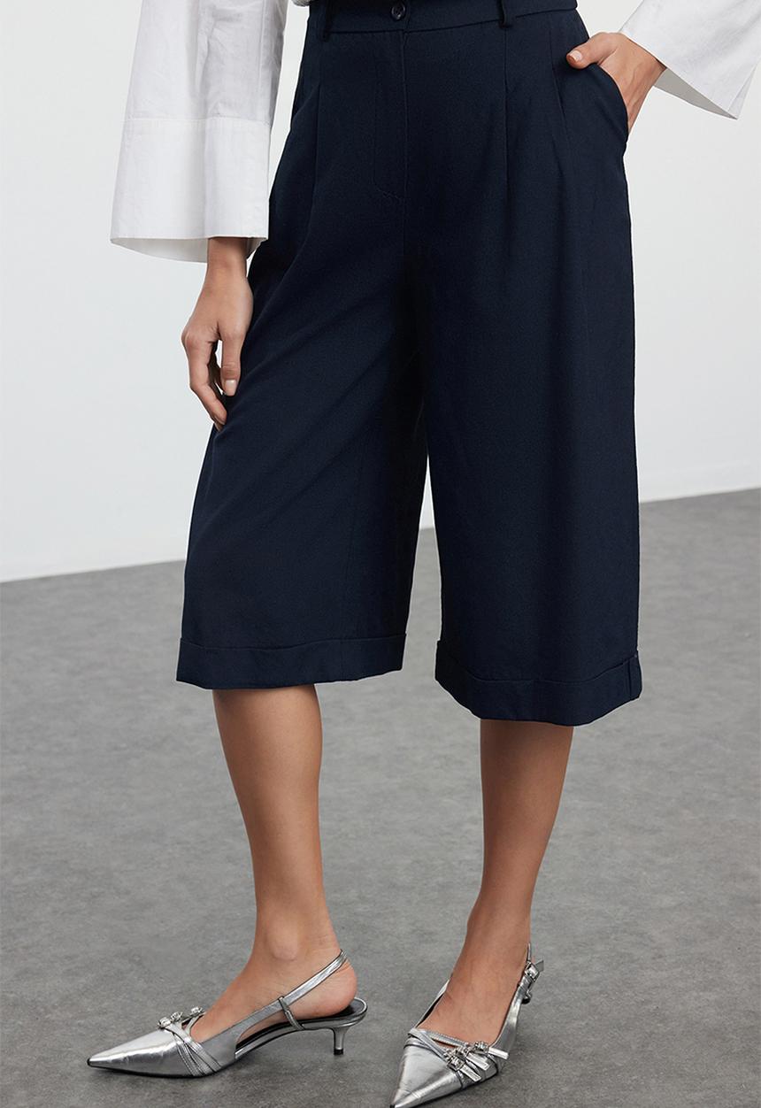 Trendyol - Regular Knee Length City Shorts & Bermuda - Navy/Blue