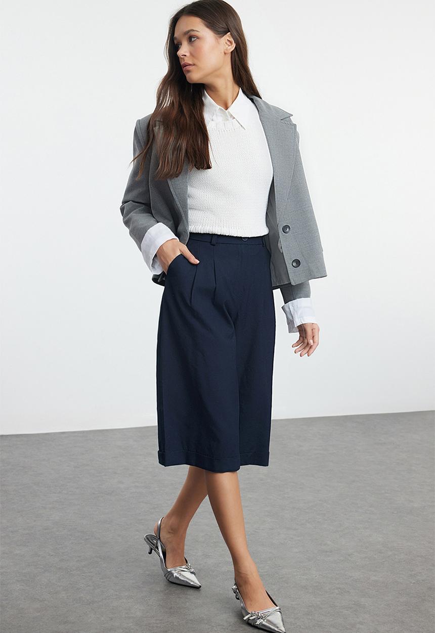 Trendyol - Regular Knee Length City Shorts & Bermuda - Navy/Blue