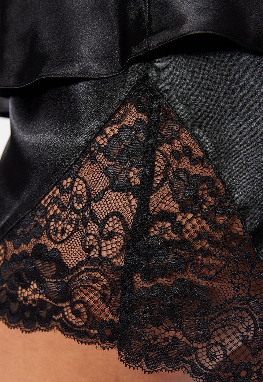 Trendyol - Plus Lace detailed satin pajama set - black
