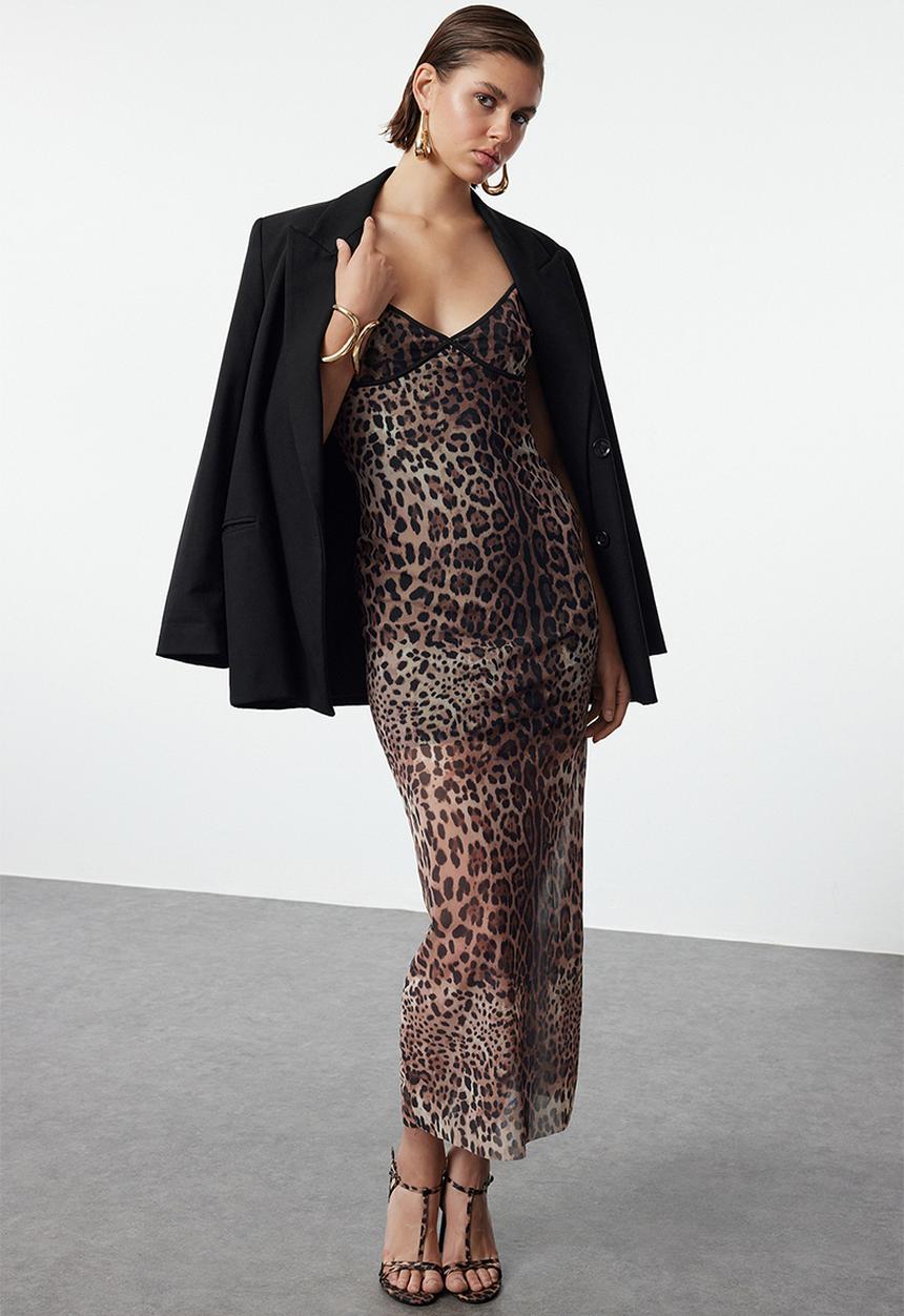 Trendyol - Body-Smoothing Leopard Patterned Tulle Woven Dress - Brown