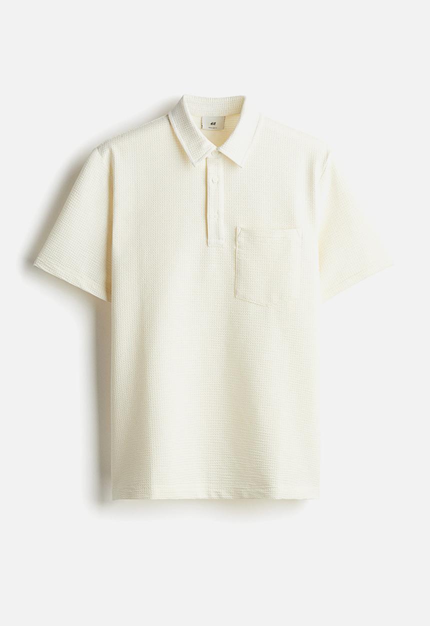 H&M - Regular fit waffled polo shirt - cream