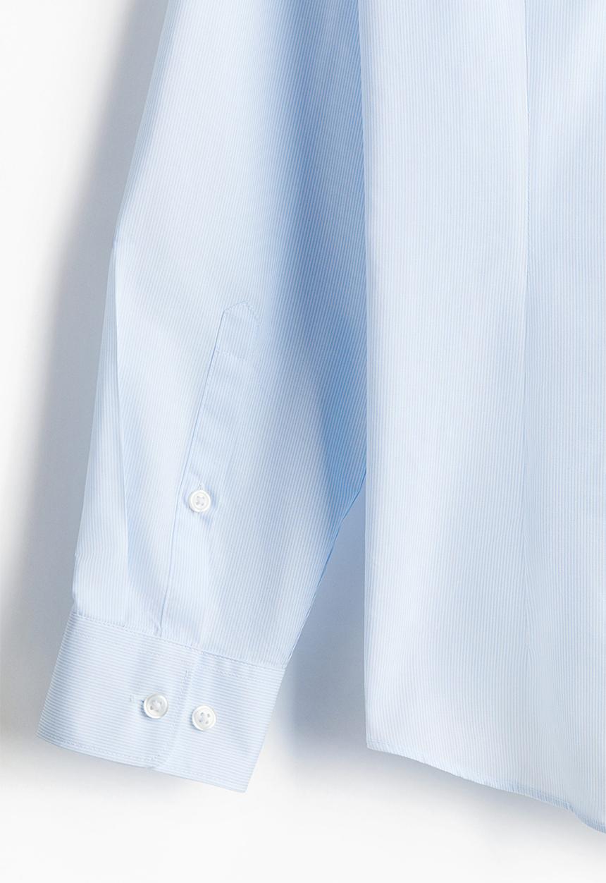 H&M - Slim fit easy-iron shirt - Blue