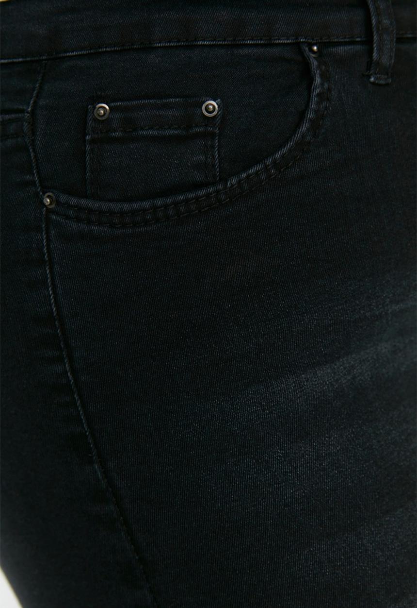 Trendyol - Plus Skinny Denim Jeans - Black