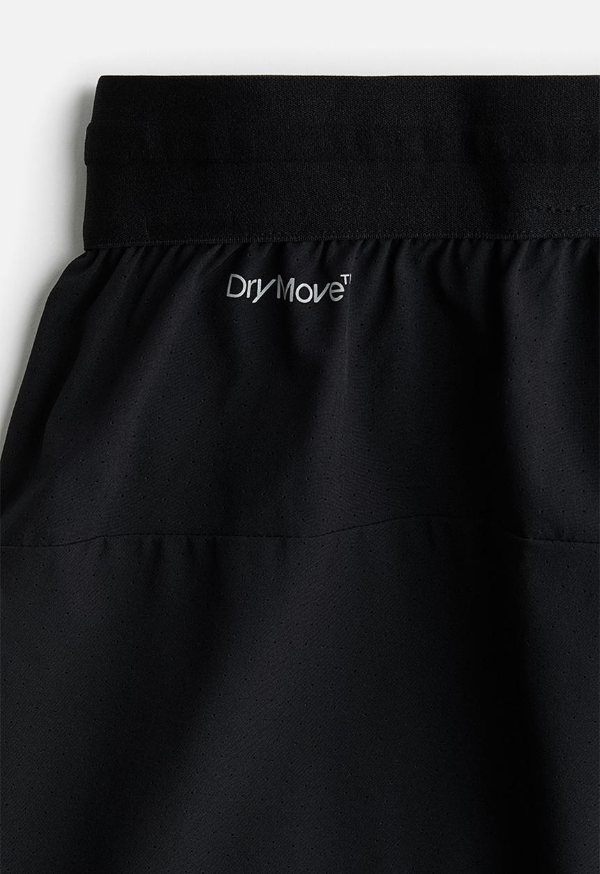 H&M - Double-layered sports shorts in drymove™ - Black
