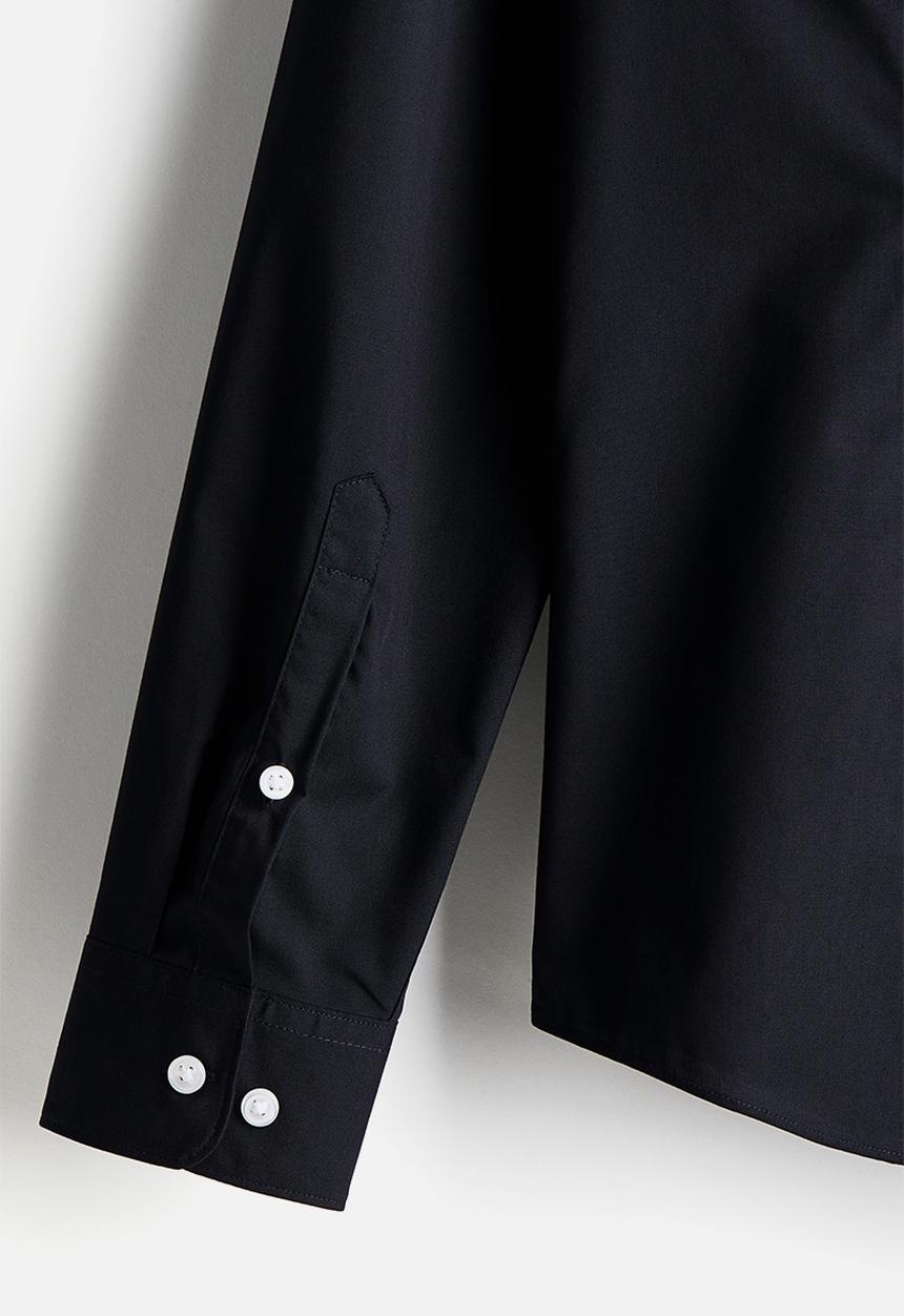 H&M - Slim fit easy-iron shirt - navy