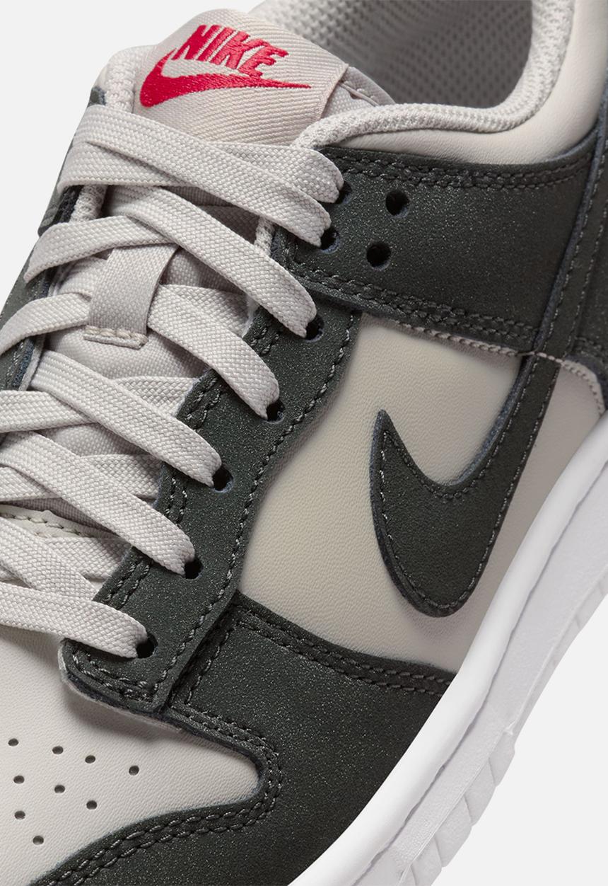 Nike - Nike Dunk Low Hf - Lt Iron Ore/Anthracite-White-Gym Red