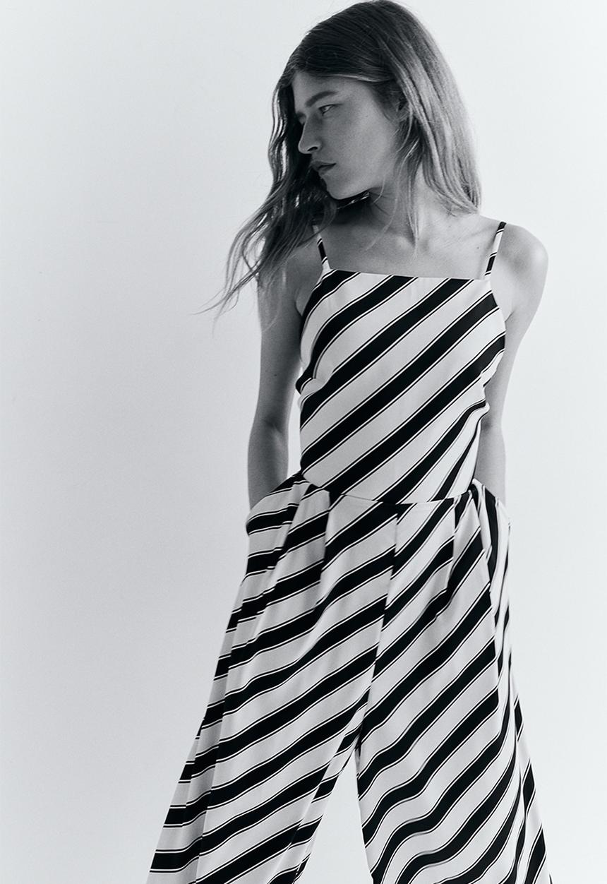 H&M - Open-back jumpsuit - cream striped 