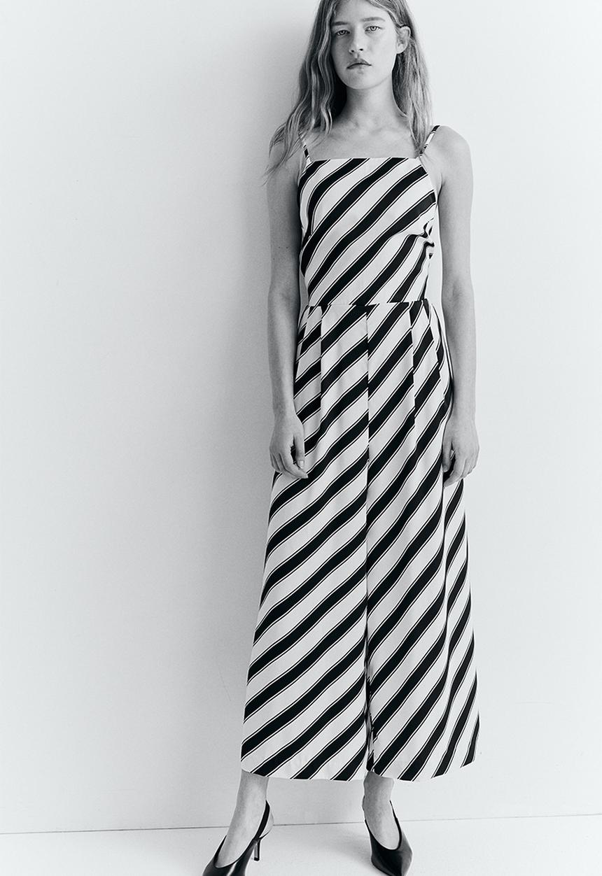 H&M - Open-back jumpsuit - cream striped 