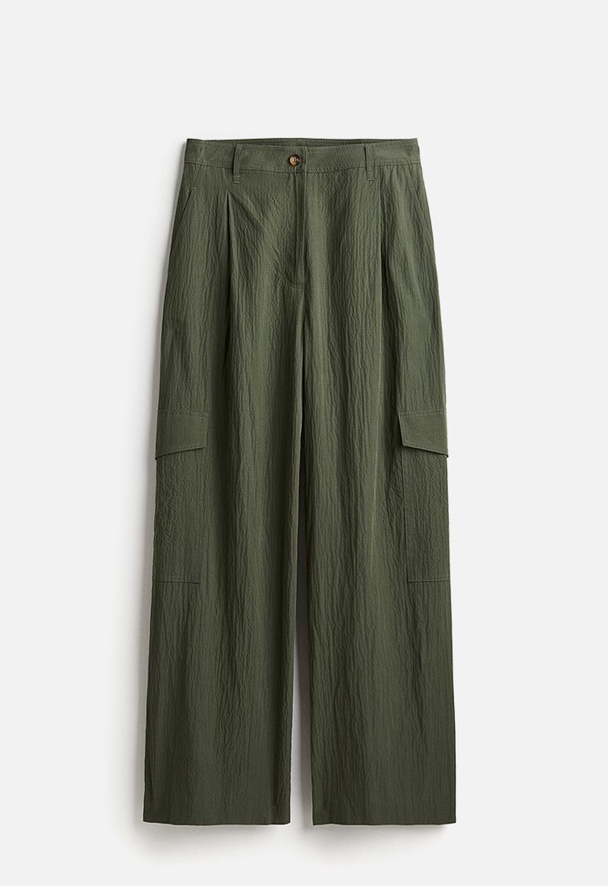 H&M - Textured-weave cargo trousers - dark green