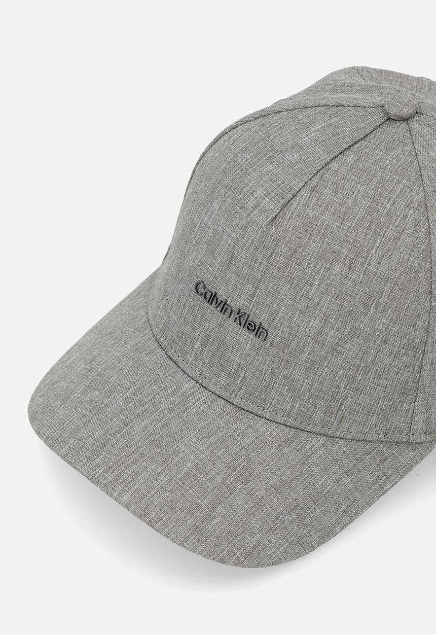 Calvin Klein - Line Quilt Bb Cap Wool  -  Grey