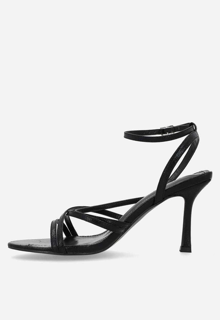 Public Desire - Free spirit strappy heel - black