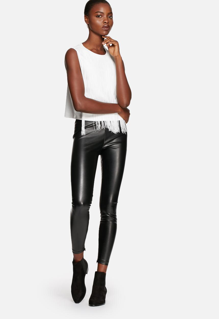 Noisy May - Frey fringe top
