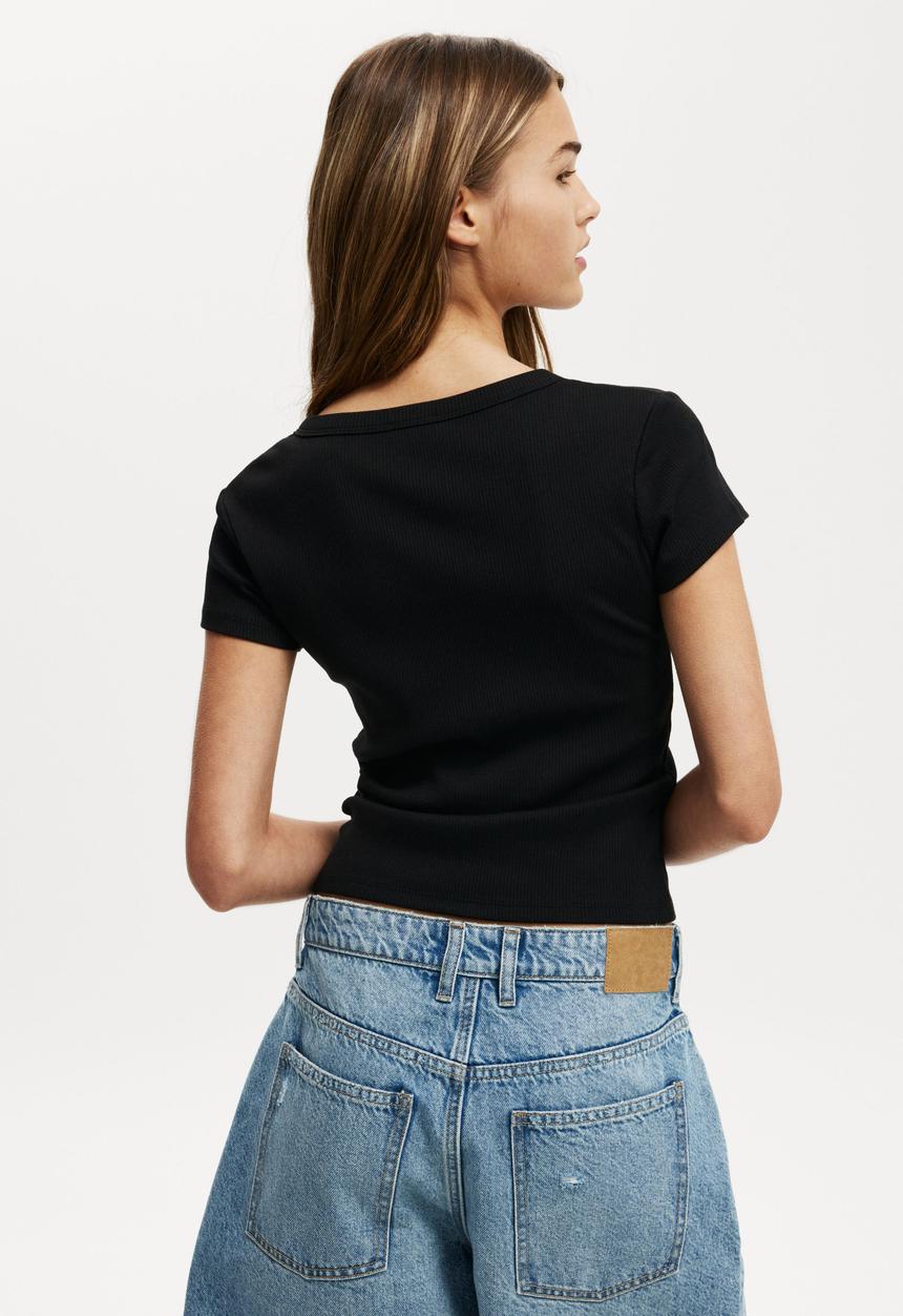 Cotton On - Christy Henley Tee - Black