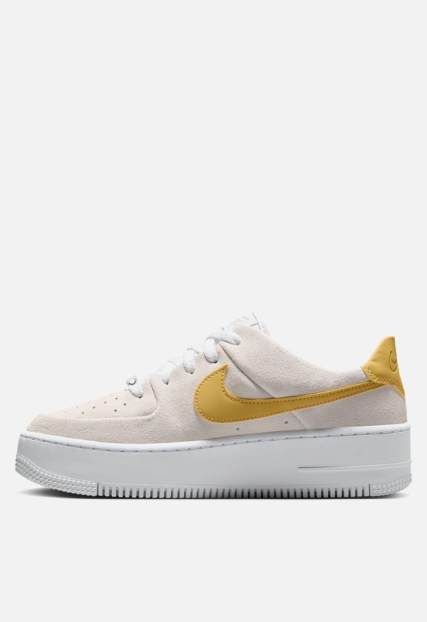 Nike - Nike Air Force 1 Sage Low