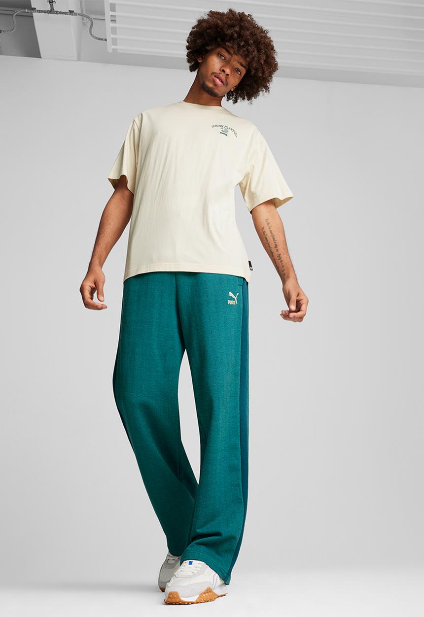 PUMA - Graphics grow playful relaxed tee - alpine snow