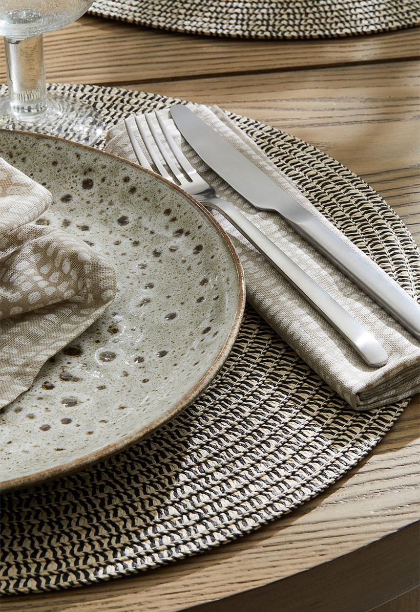 H&M - 2-Pack round place mats - light beige black
