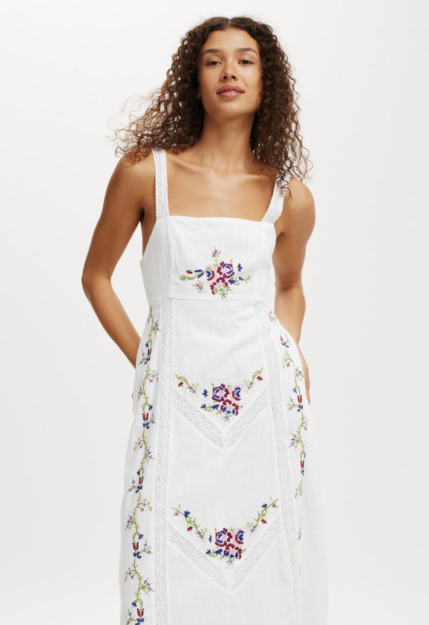Cotton On - Geri Craftcore Maxi Dress - White Embroidery