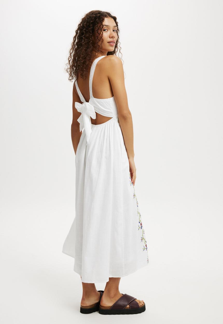 Cotton On - Geri Craftcore Maxi Dress - White Embroidery