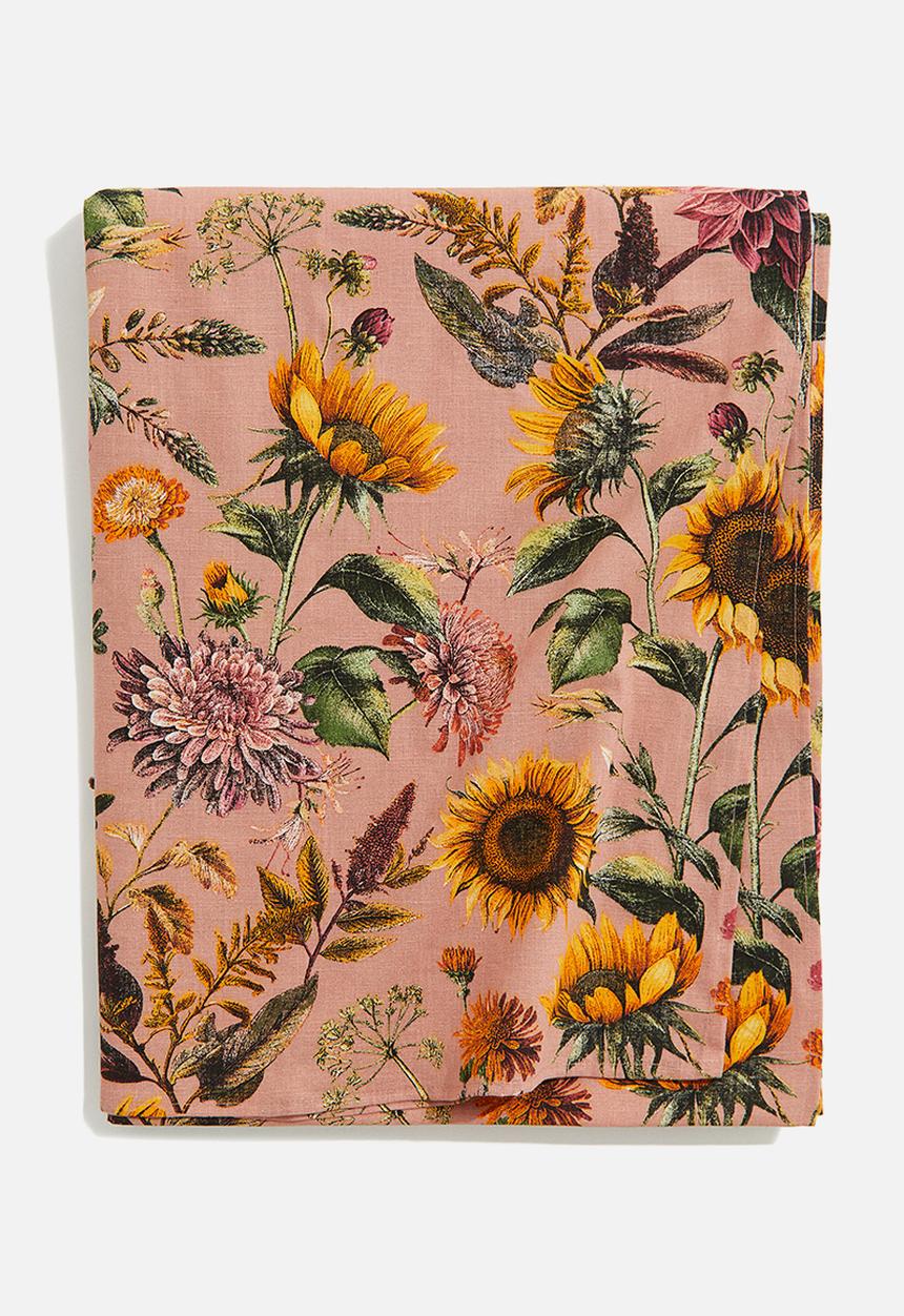 H&M - Patterned tablecloth - Light brick red Floral