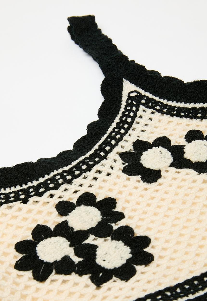 Pop Candy - Cropped cami top & short set - black & cream 