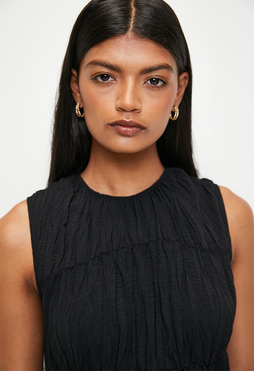 Superbalist - Crinkle Midi Drop Waist Dress - Black