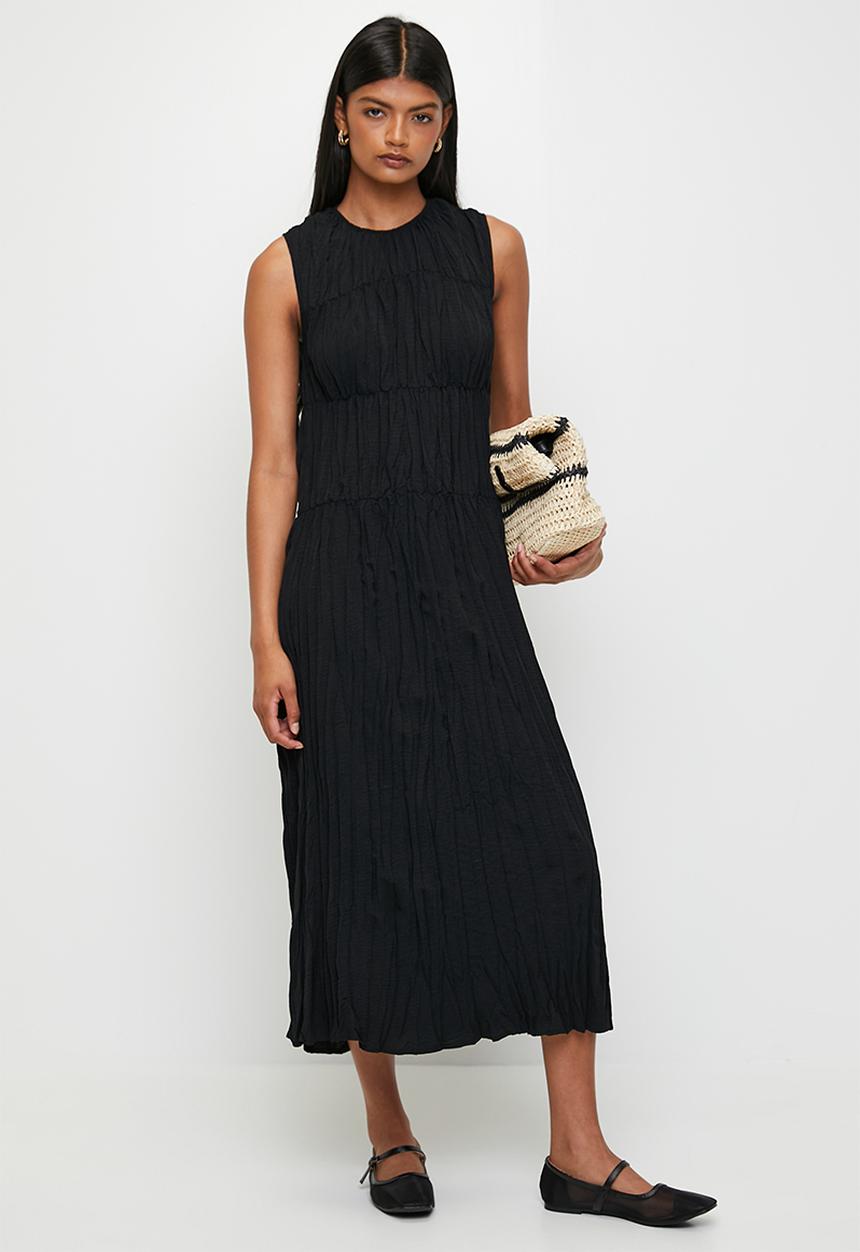 Superbalist - Crinkle Midi Drop Waist Dress - Black