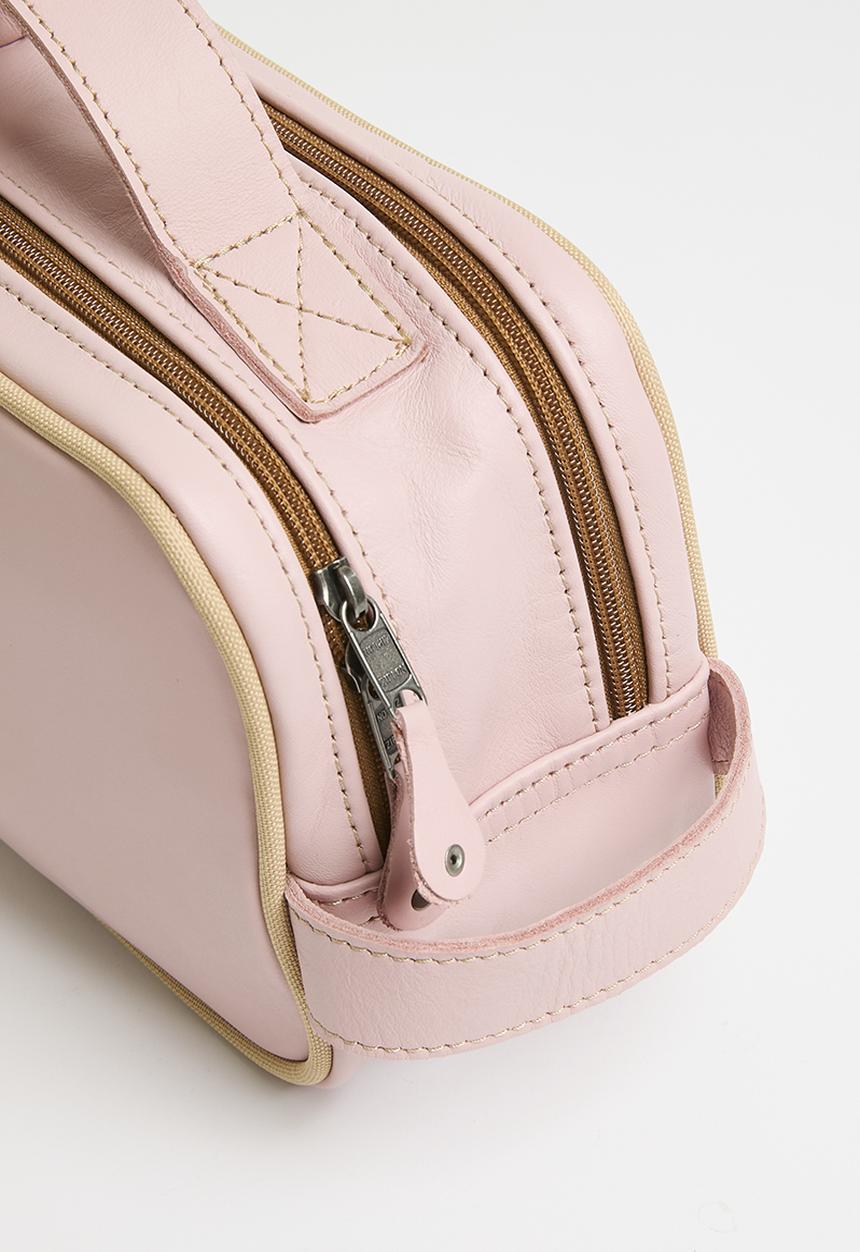 Thandana - Travel Leather toiletry bag - Blush