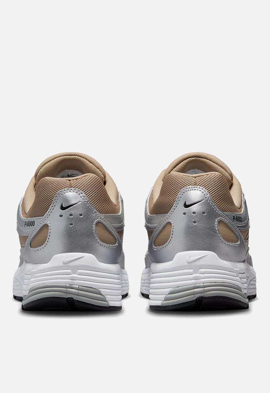 Nike - NIKE P-6000