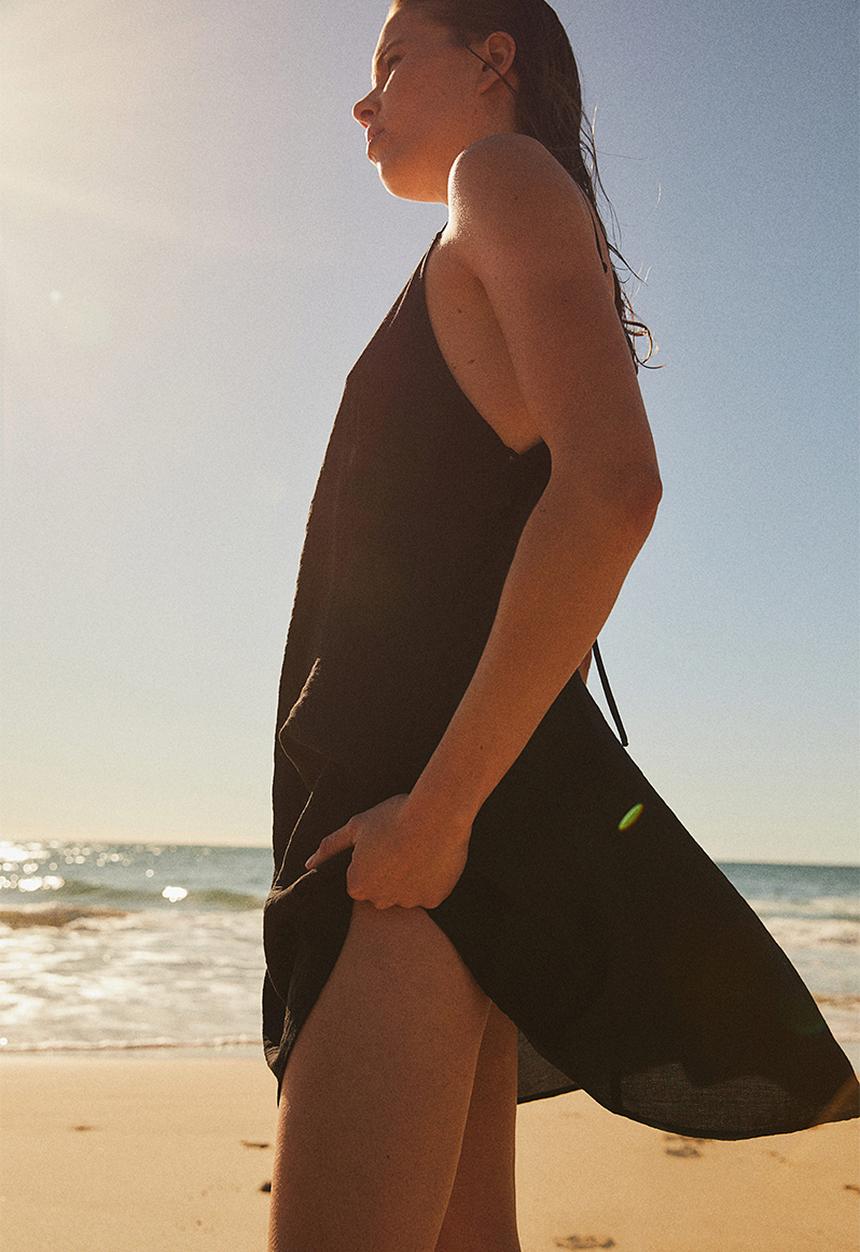 H&M - A-line strappy dress - black