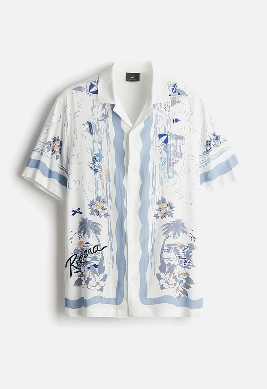 H&M - Regular fit printed resort shirt - blue/riviera