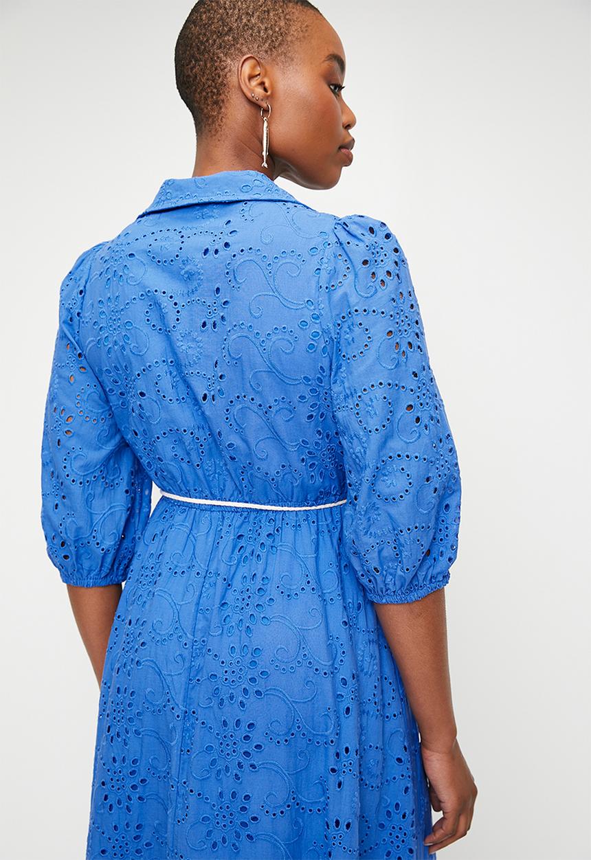 edit - Button thru anglaise shirt dress with belt - blue