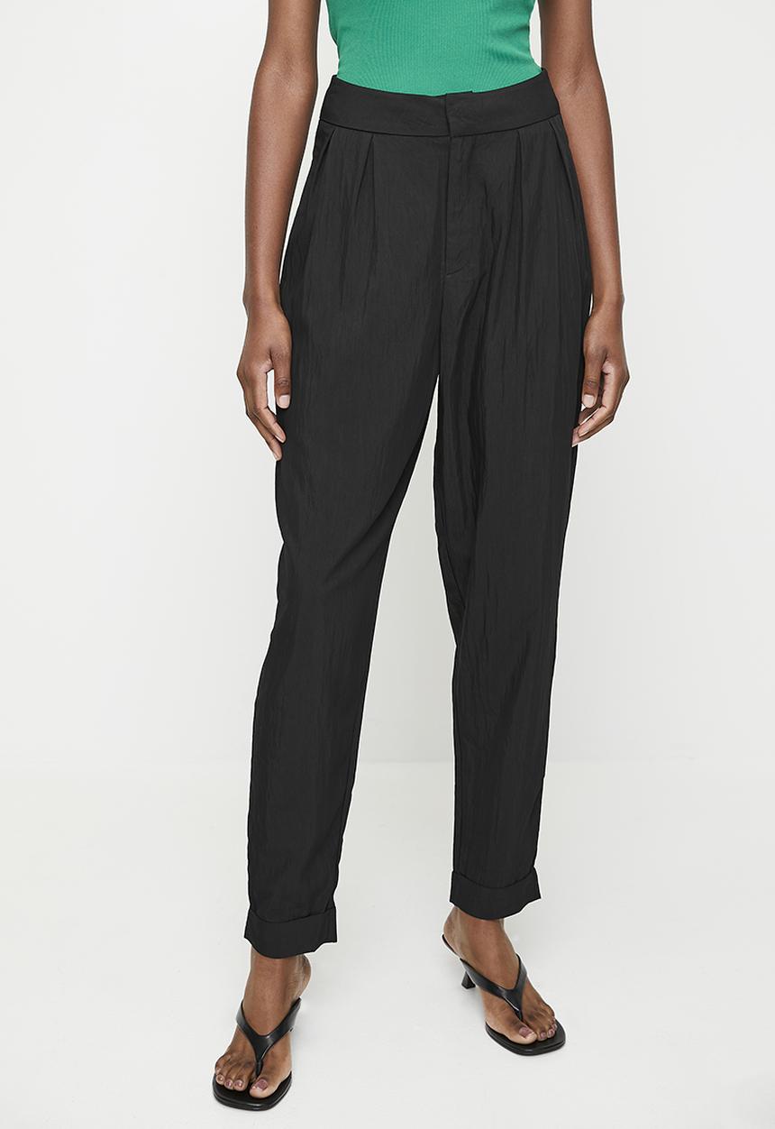 Superbalist - Pleat detail barrel leg - black