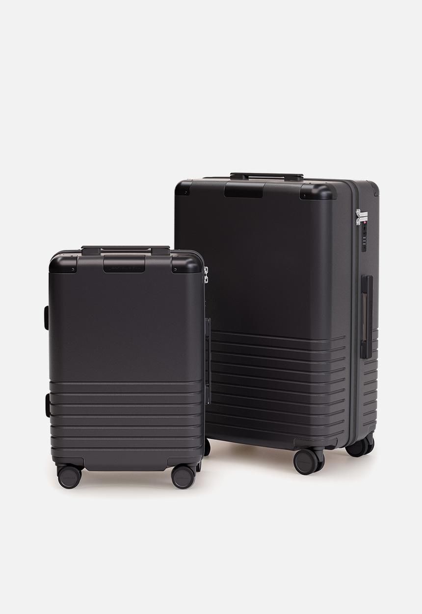 Kapten & Son - Heathrow 4 wheel spinner - black