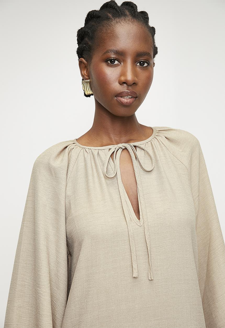 Volume sleeve Maxi Tunic with Slit - Neutral