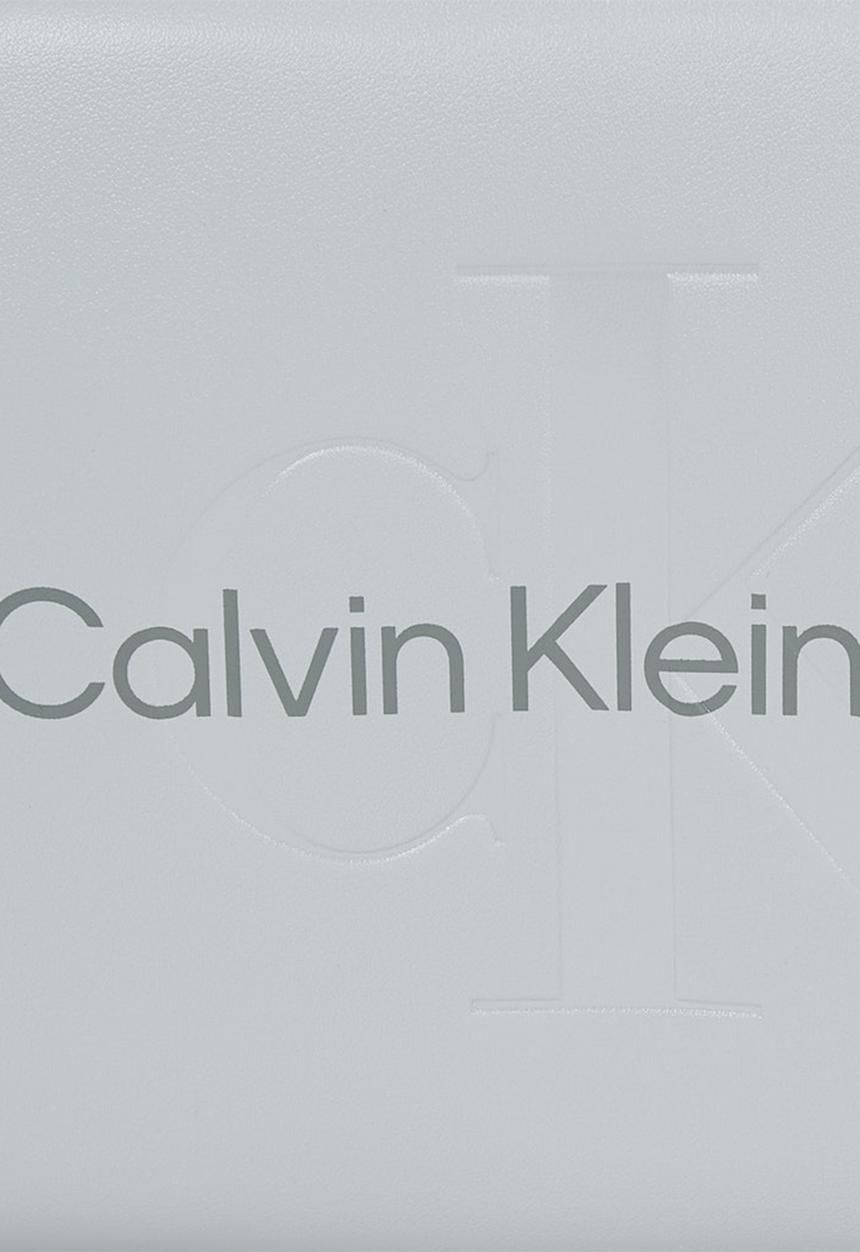 Calvin Klein - Sculpted camera bag - quarry
