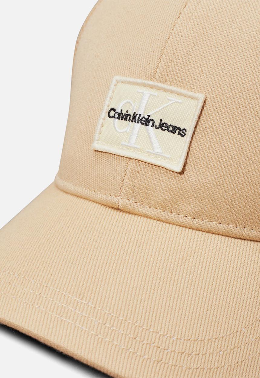 Calvin Klein - Mono logo patch cap-khaki