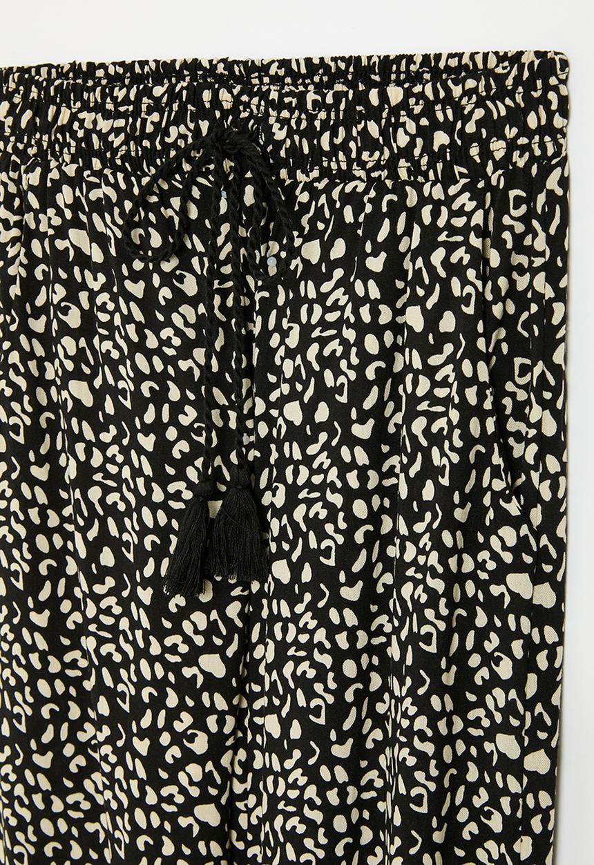HAILYS - Roxy t pants - black leo