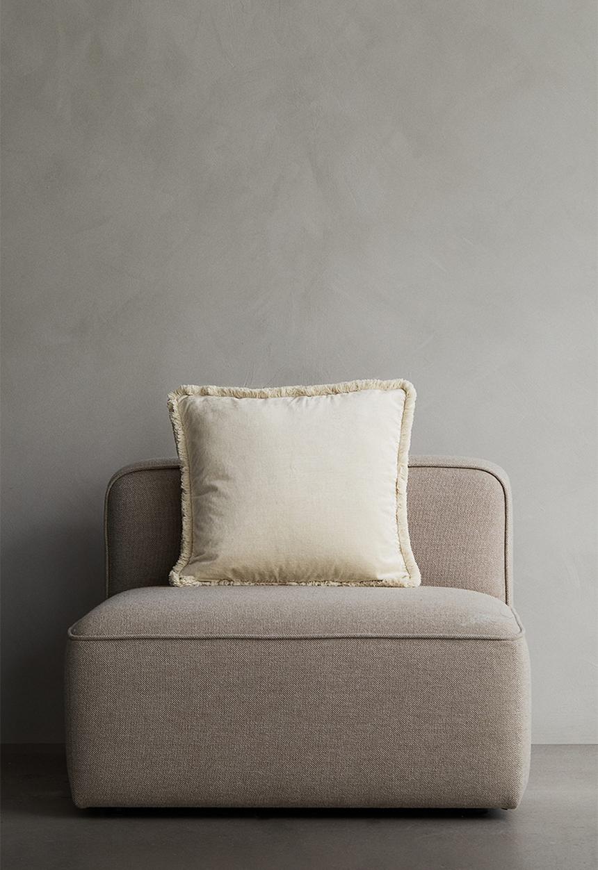 H&M - Fringed velvet cushion cover - beige