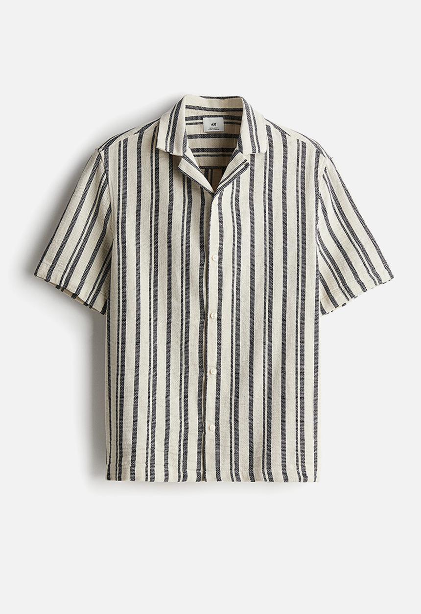 H&M - Regular fit resort shirt - beige & black striped
