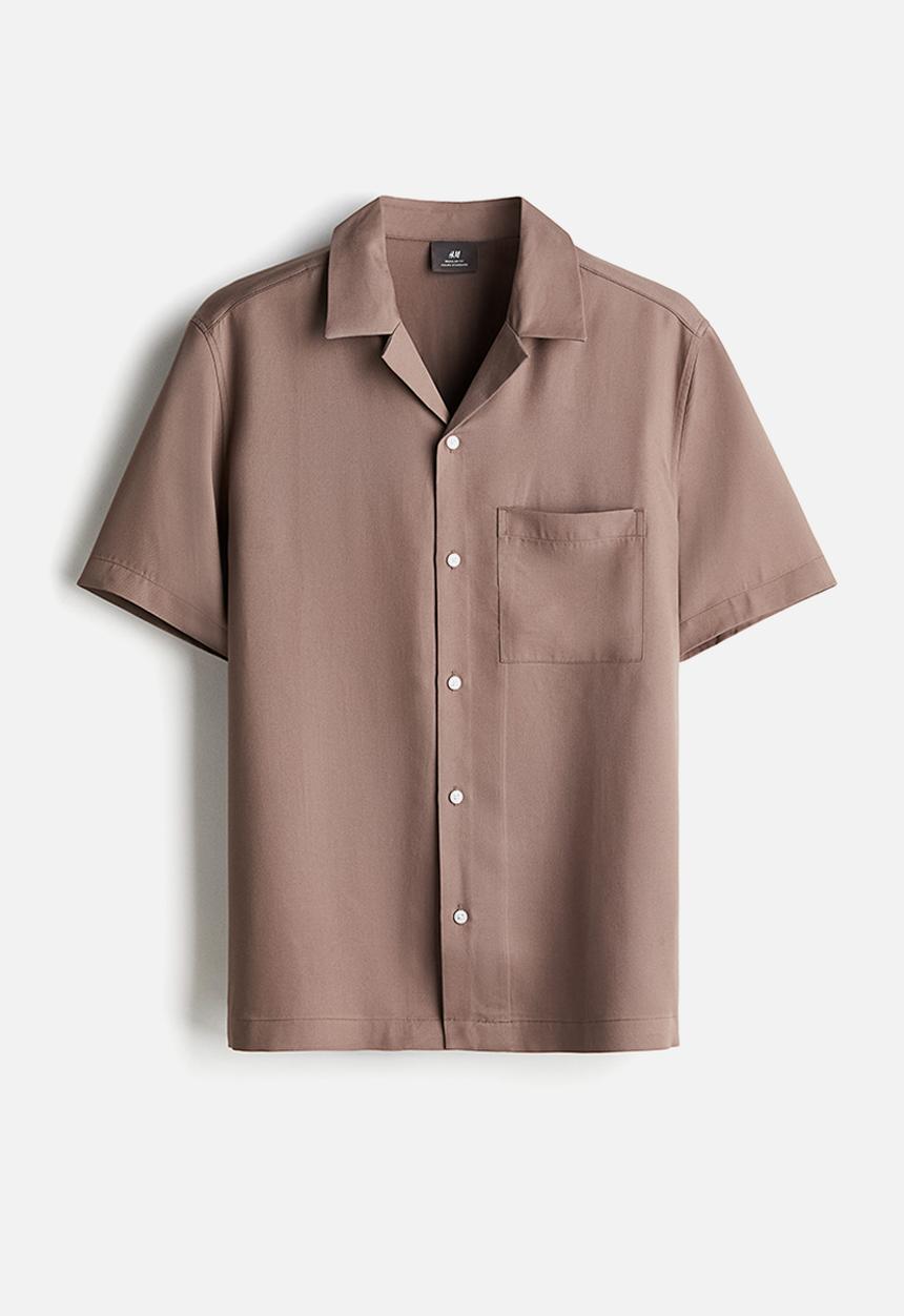 H&M - Regular fit lyocell resort shirt - dark beige
