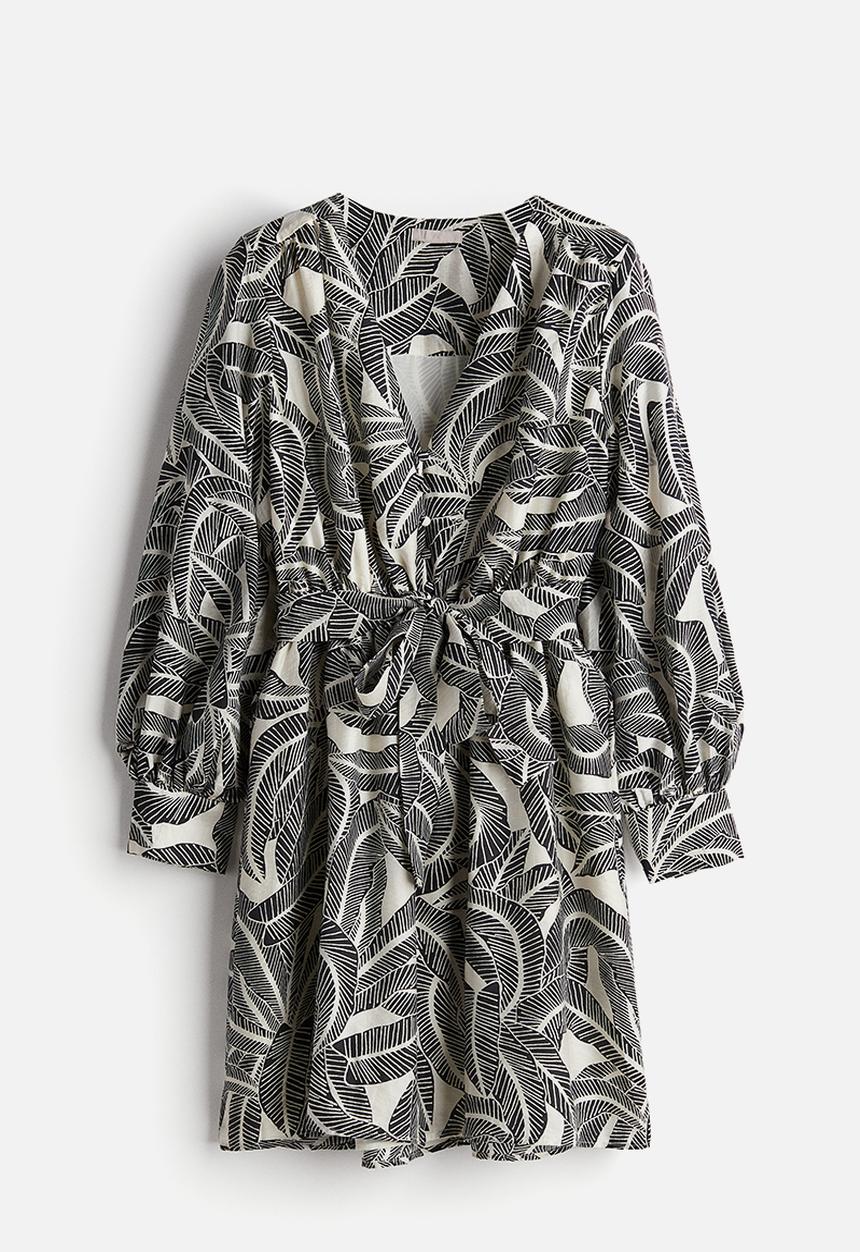 H&M - Tie-belt dress - white/black patterned