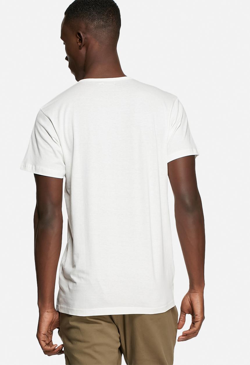 basicthread - Henley tee