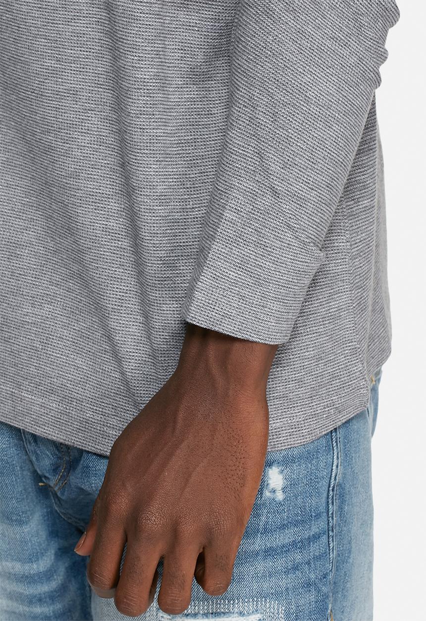 basicthread - Henley tee