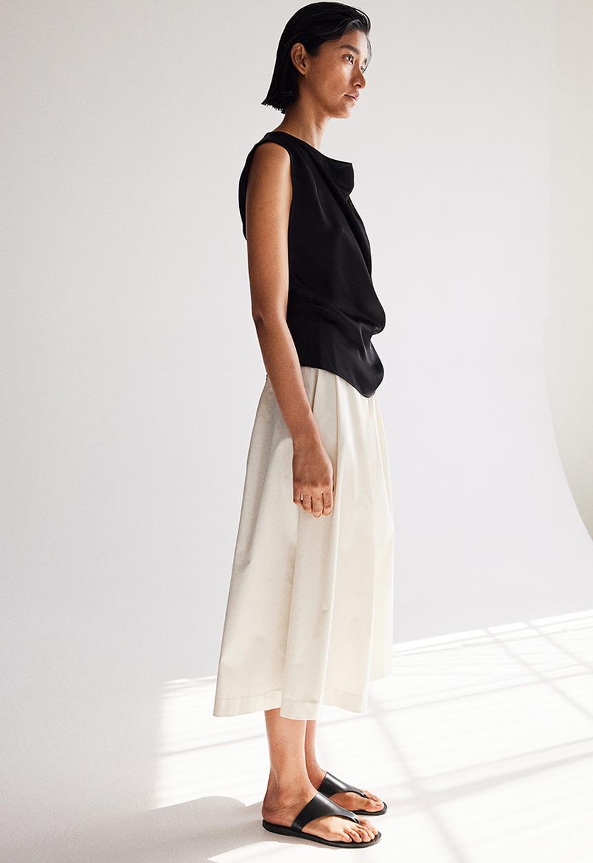 H&M - Draped satin top - black