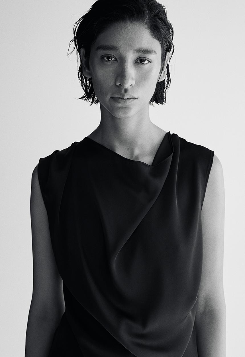 H&M - Draped satin top - black