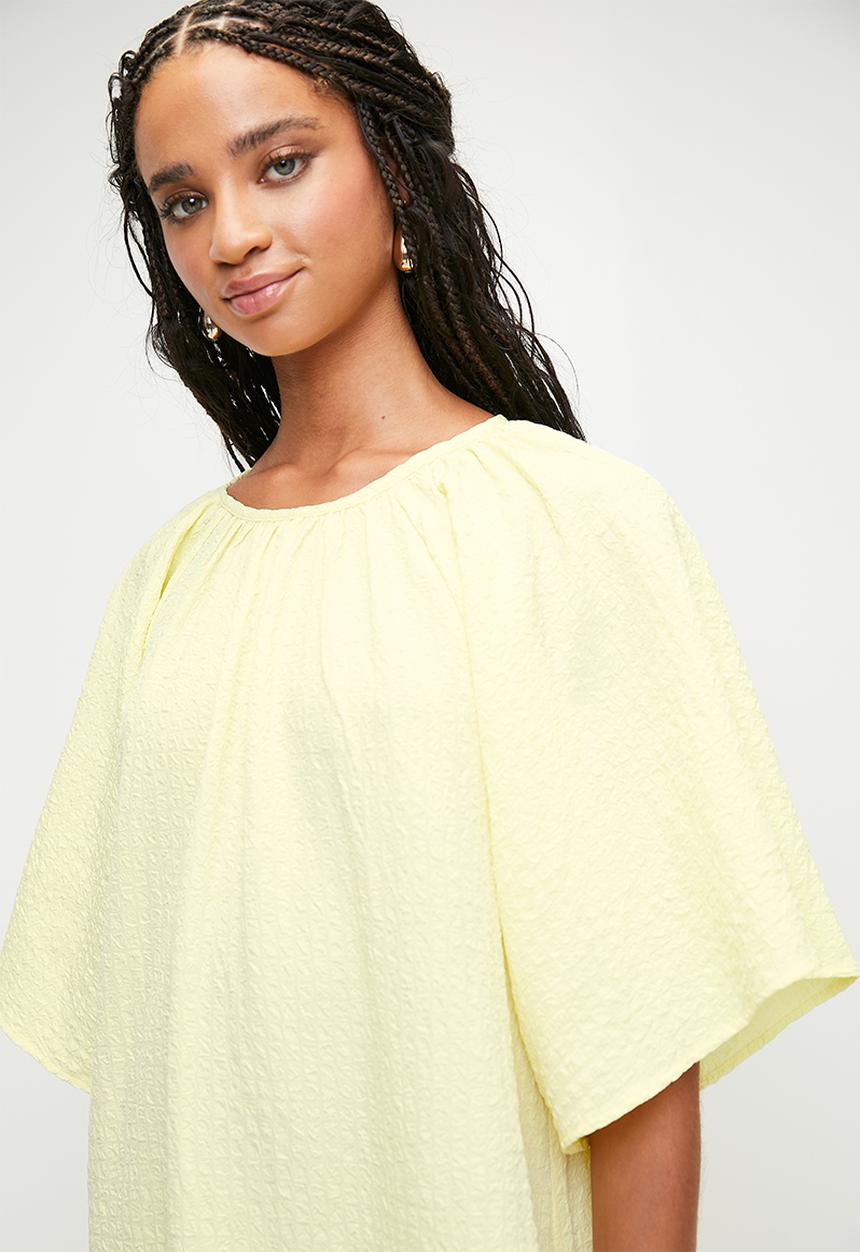 MILLA - Statement sleeve tiered midi dress - yellow