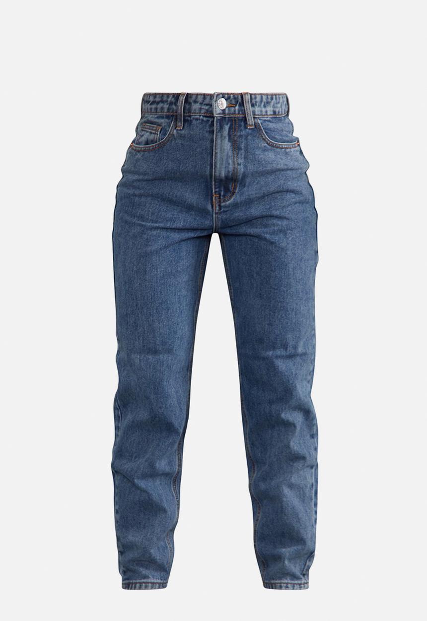 PrettyLittleThing - PLT Mom Jeans - Vintage Wash