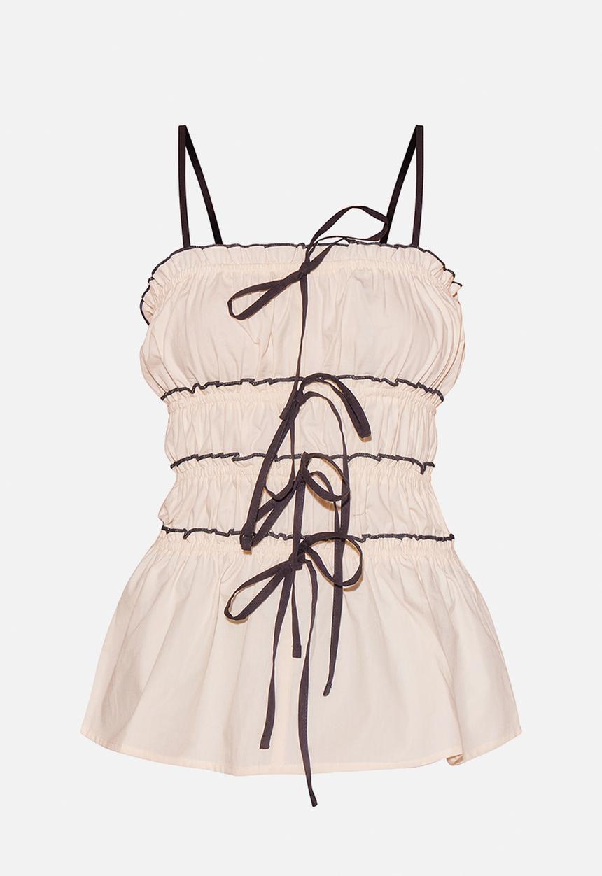 PrettyLittleThing - Contrast Stitch Tiered Bow Top - Off White