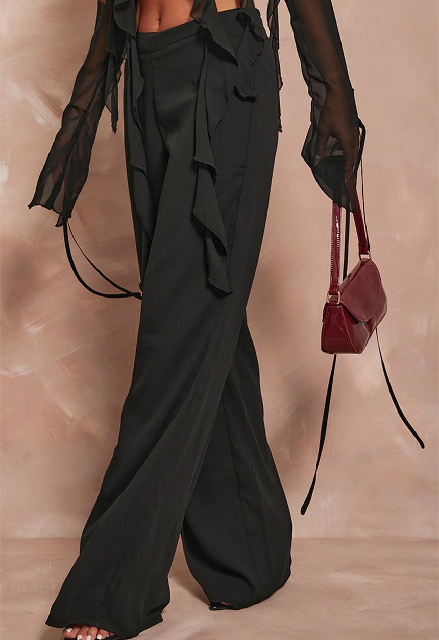 PrettyLittleThing - Chiffon Mid Rise Wide Leg Trousers - Black