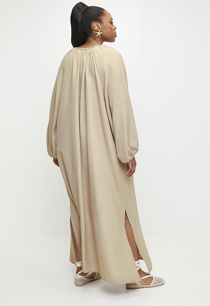 Superbalist - Volume sleeve Maxi Tunic with Slit - Neutral